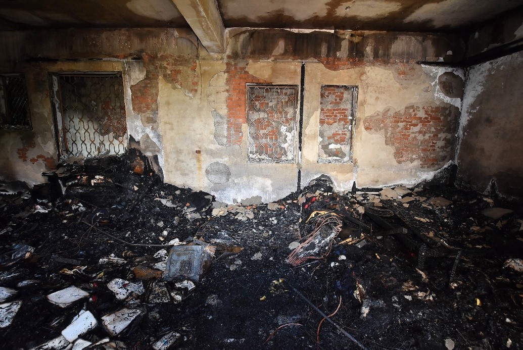 住宅電器火警燒出警訊 ! 消防籲檢查老舊電器、落實「五不一沒有」